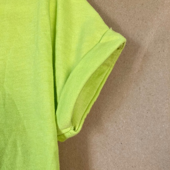 Girls size medium J Khaki green top with front knot and fold-over sleeve detail - Picture 3 of 5